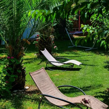 Garden 4* Sarandë